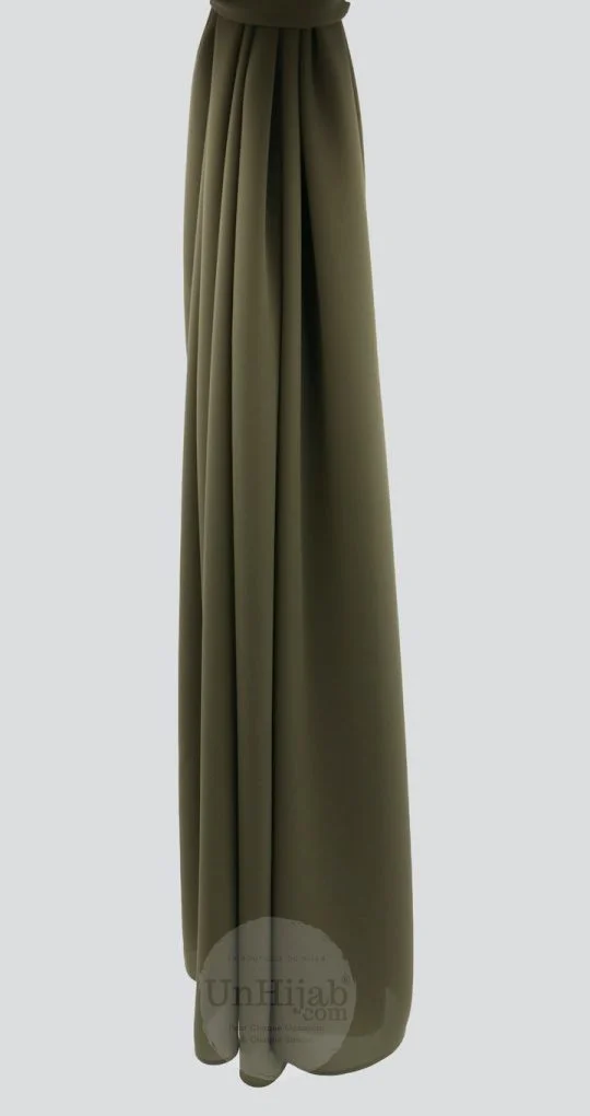 ChiffonLux.forest.l_e9f570ac-9171-42d7-8974-335b39de25eb.jpg Hijab Mousseline Olive Luxury Collection – Image 1