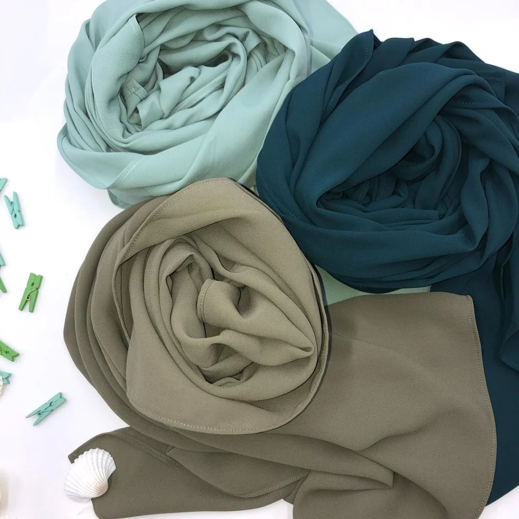 Hijab Mousseline Teal Luxury Mousseline 3 Style drapé avec le hijab mousseline teal luxury mousseline