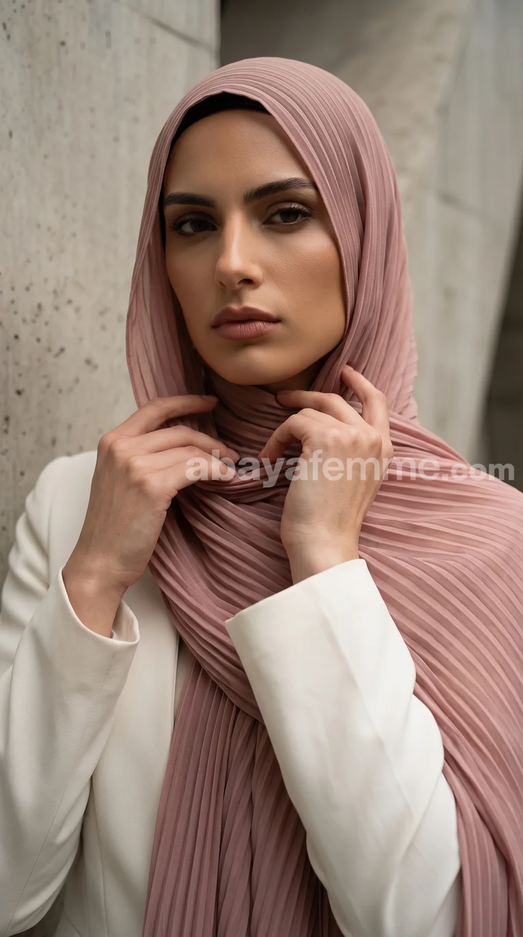 Hijab mousseline plissé Vieux Rose 01
