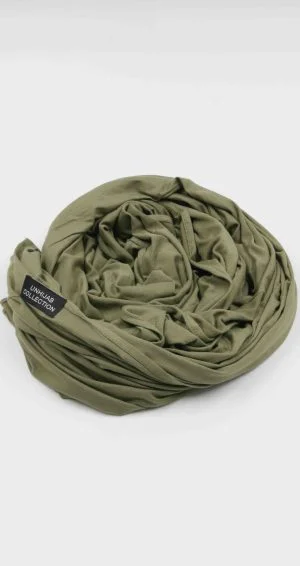 Le Hijab Jersey Olive de Collection Premium : L'alliance parfaite entre tradition et modernité