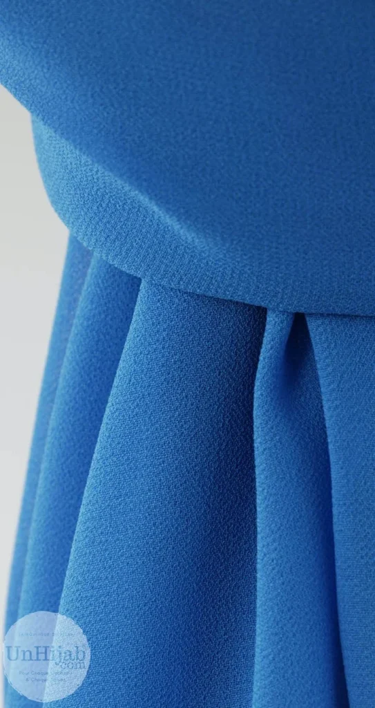 Hijab Mousseline Bleu roi Premium Collection – view 3