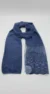 Hijab de encaje azul marino rectangular - Imagen 4