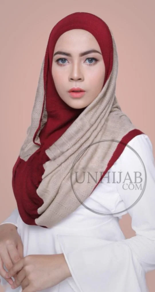 instantHijab.bordeau.jpg Hijab Collection Grace – Image 1