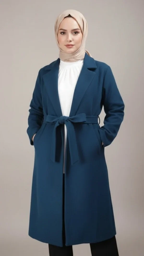 Cappotto lungo da donna con cintura verde petrolio
