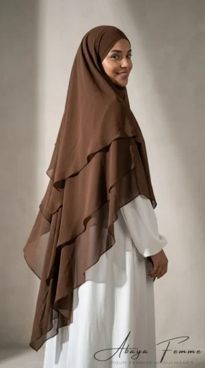 Khimar 3 Voiles Marron - Back_view Photo - Model Style: Hijabi