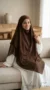 Khimar 3 Voiles Marron - Minimal Photo - Model Style: Hijabi