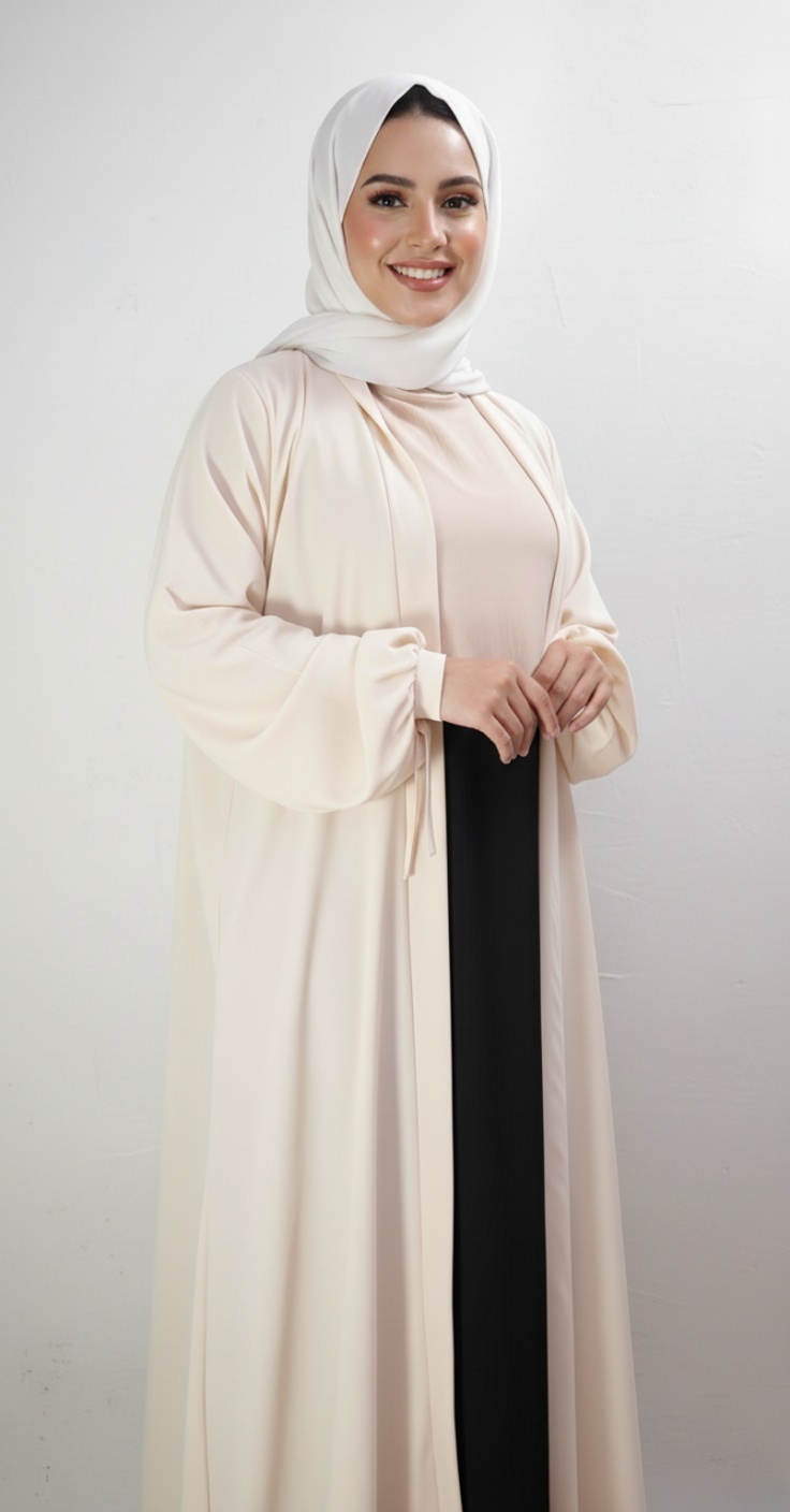 kimono abaya en soie de Médine beige avec manches à nœud kimono abaya en soie de Médine beige avec manches à nœud
